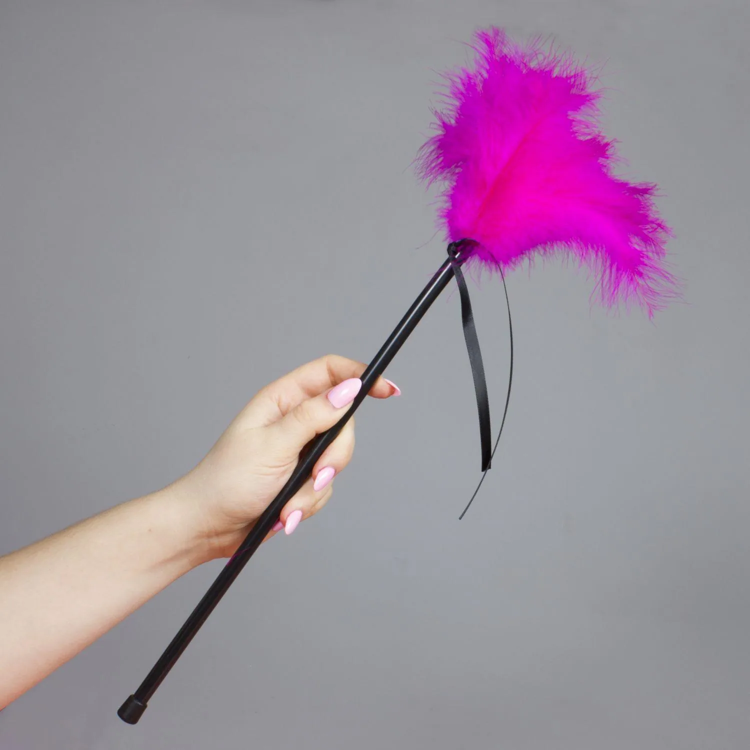 Fuchsia Feather Tickler - Image 2