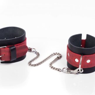 Cuffs - Crazy Horse Red, Small