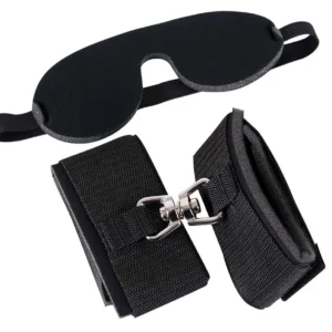 Bad Kitty — BDSM kit with soft cuffs and eye mask